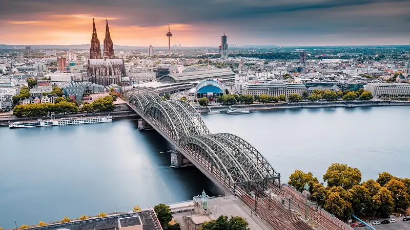 Cruise Along the Rhine River