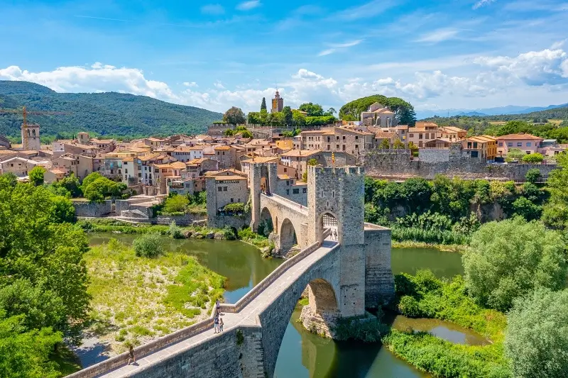 Walk Along the City Walls