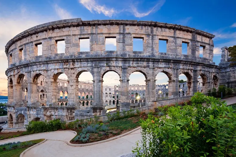 Explore the Pula Arena