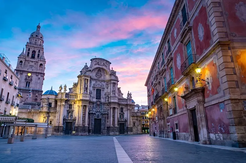 Explore Murcia Cathedral