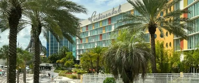 Hotel Spotlight: Universal's Cabana Bay Beach Resort