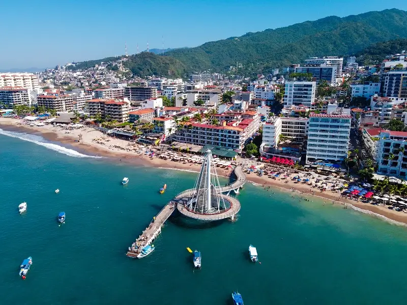 Walk Along the Malecon