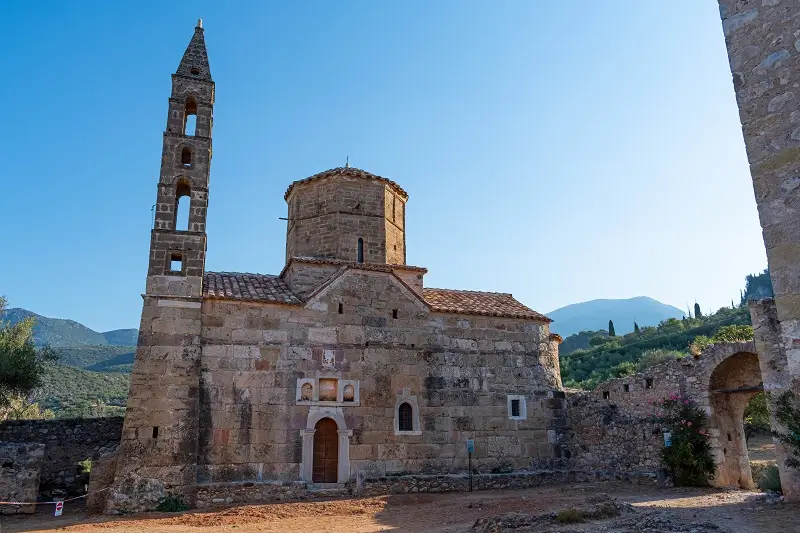 Visit the Byzantine Castle of Kalamata